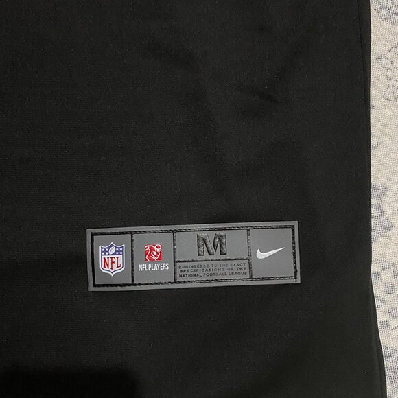 Nike Kansas City Chiefs Pacheco No.10 Black Jersey - Picture 4 of 6